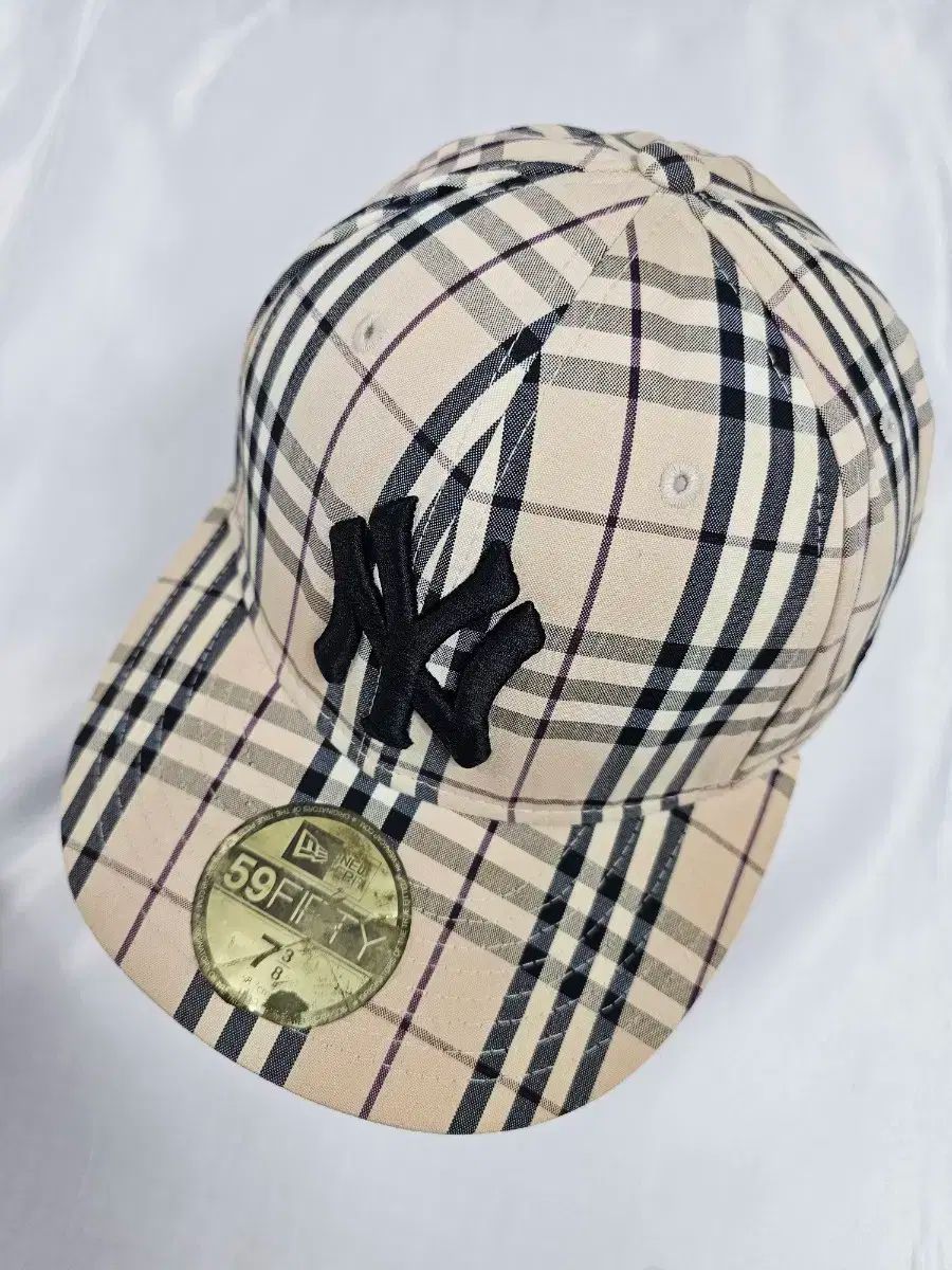 ニューエラバーバリースナップバック