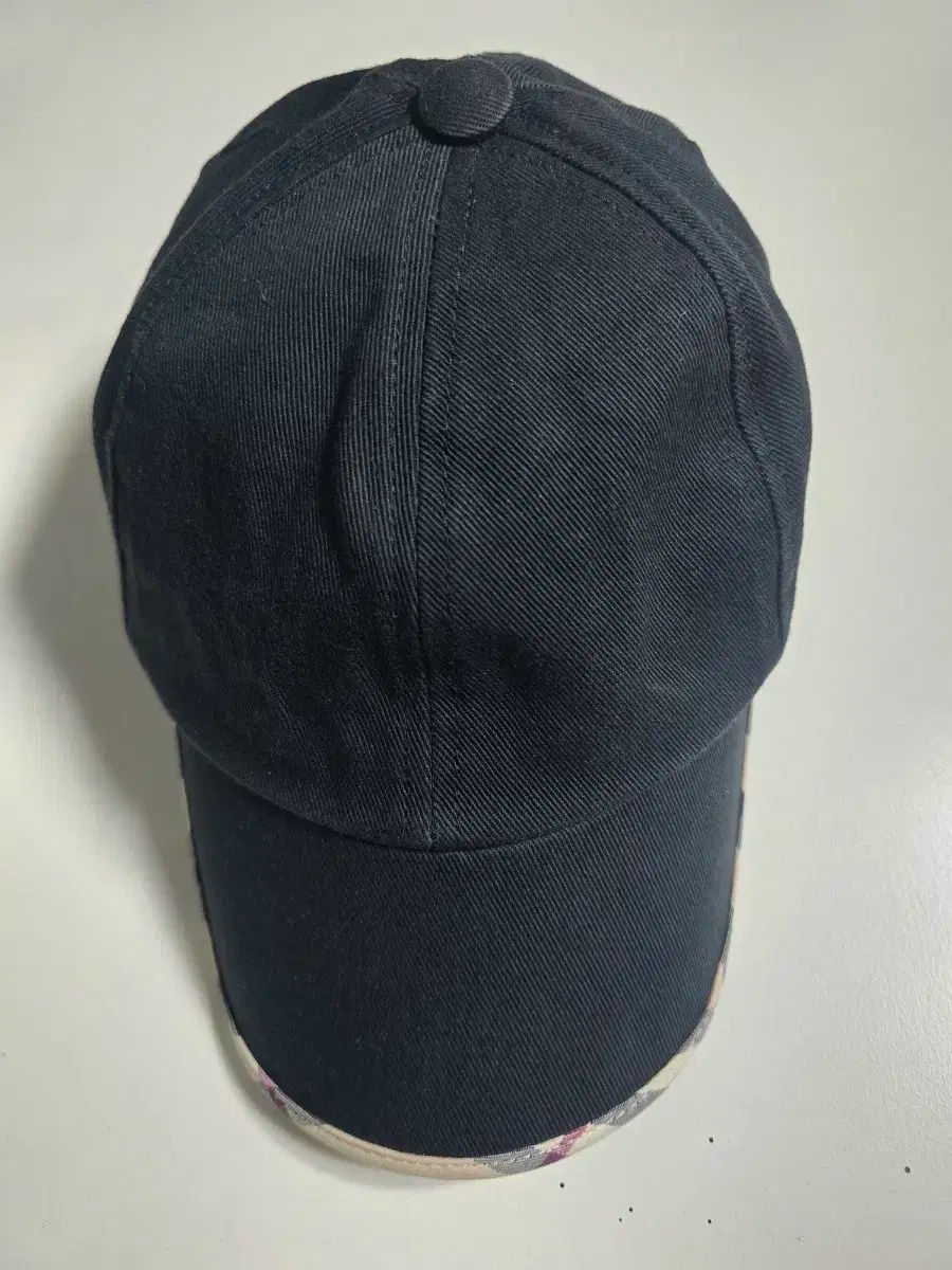 バーバリー ベースボールキャップ M