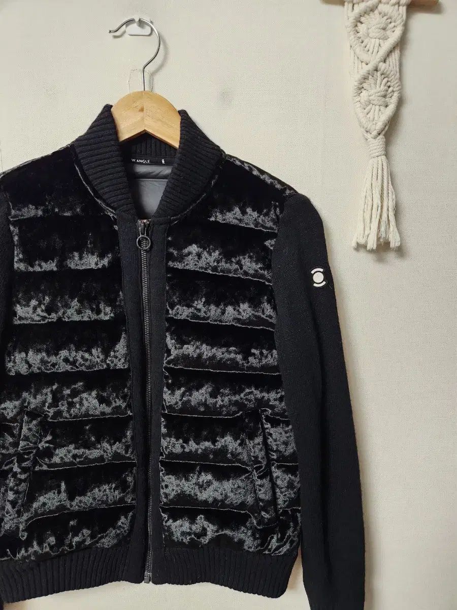 ワイドアングル ベロア ニット ダウン 85 グースダウン