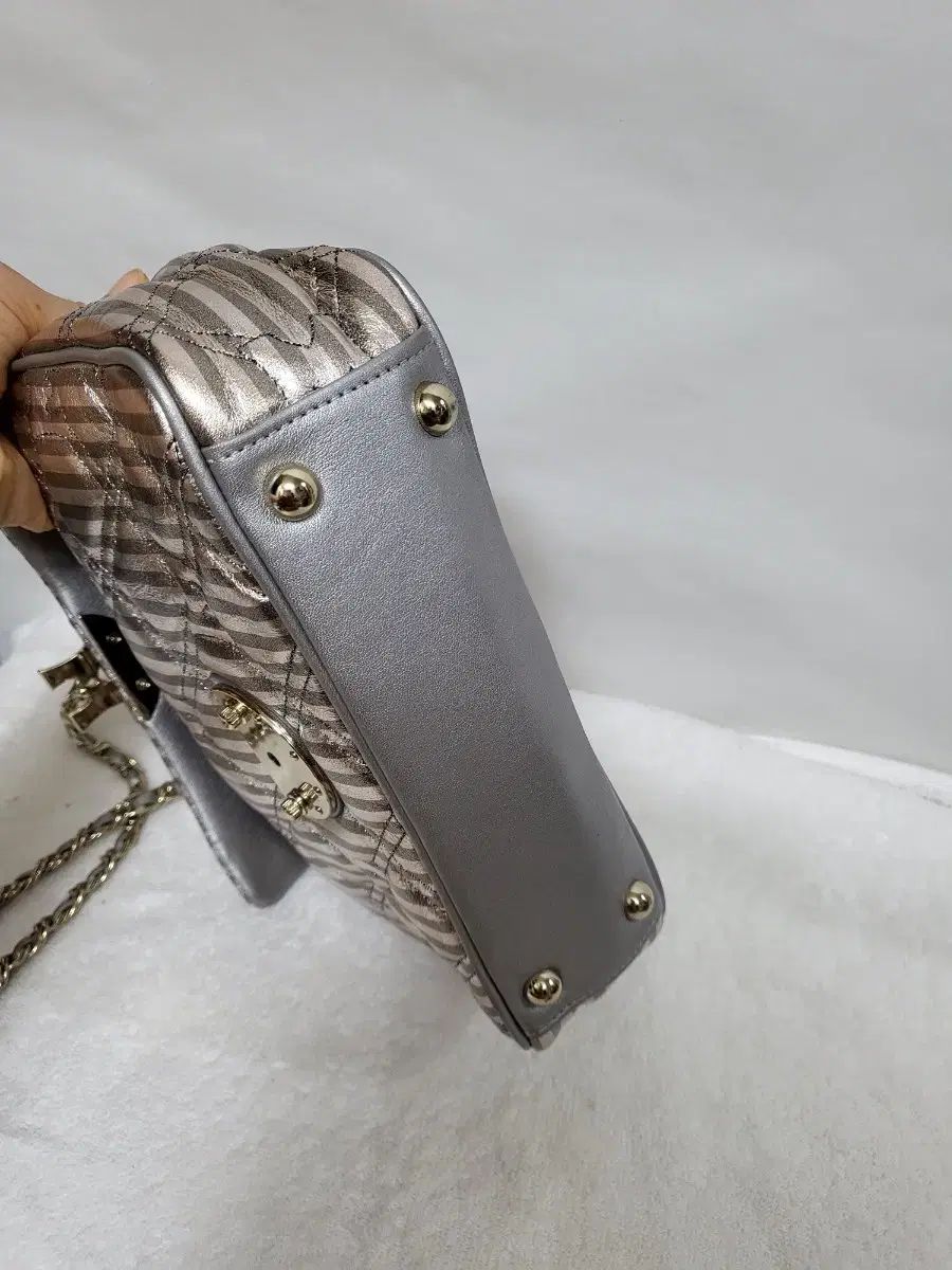 シルバー チェーン