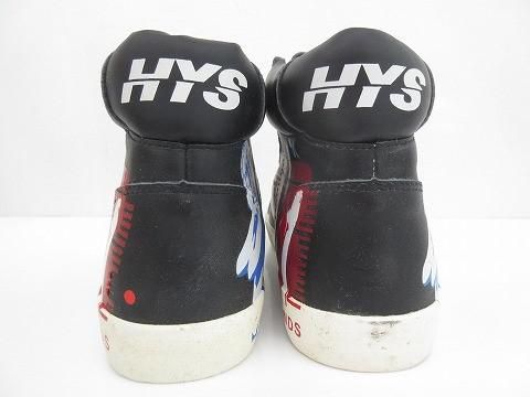 ハイカットスニーカー