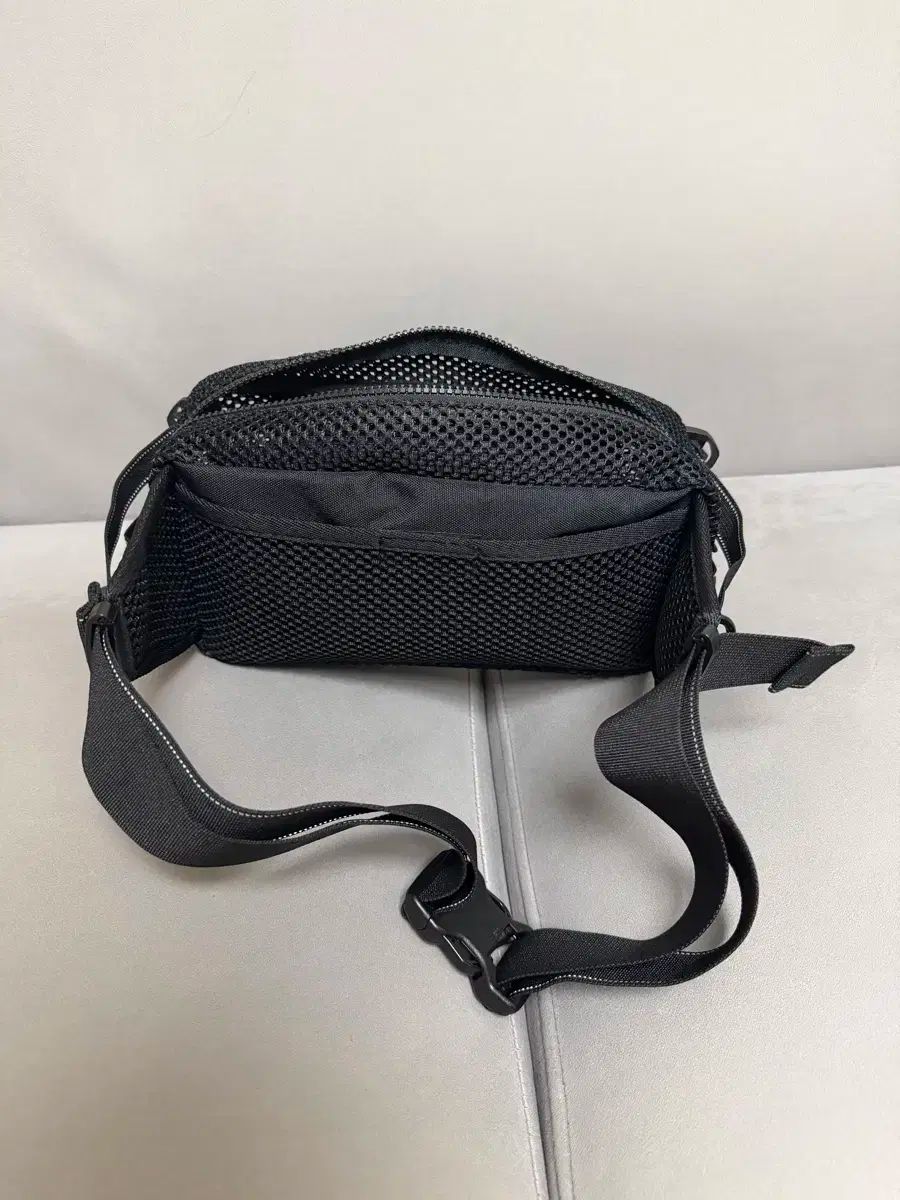 アンドワンダー メッシュ ウェスト バッグ