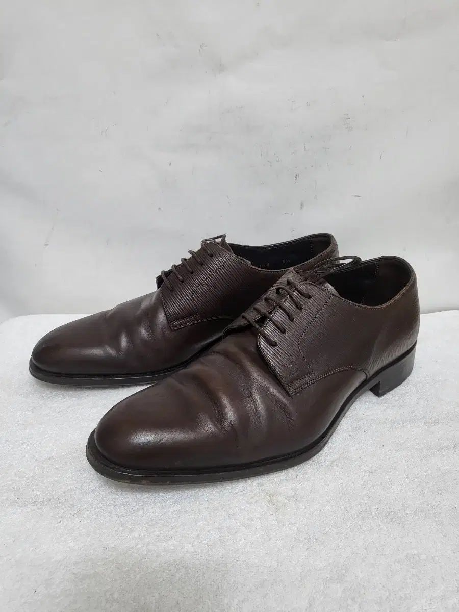 Louis Vuitton ルイヴィトン 靴 メルカリshop取引では対象外