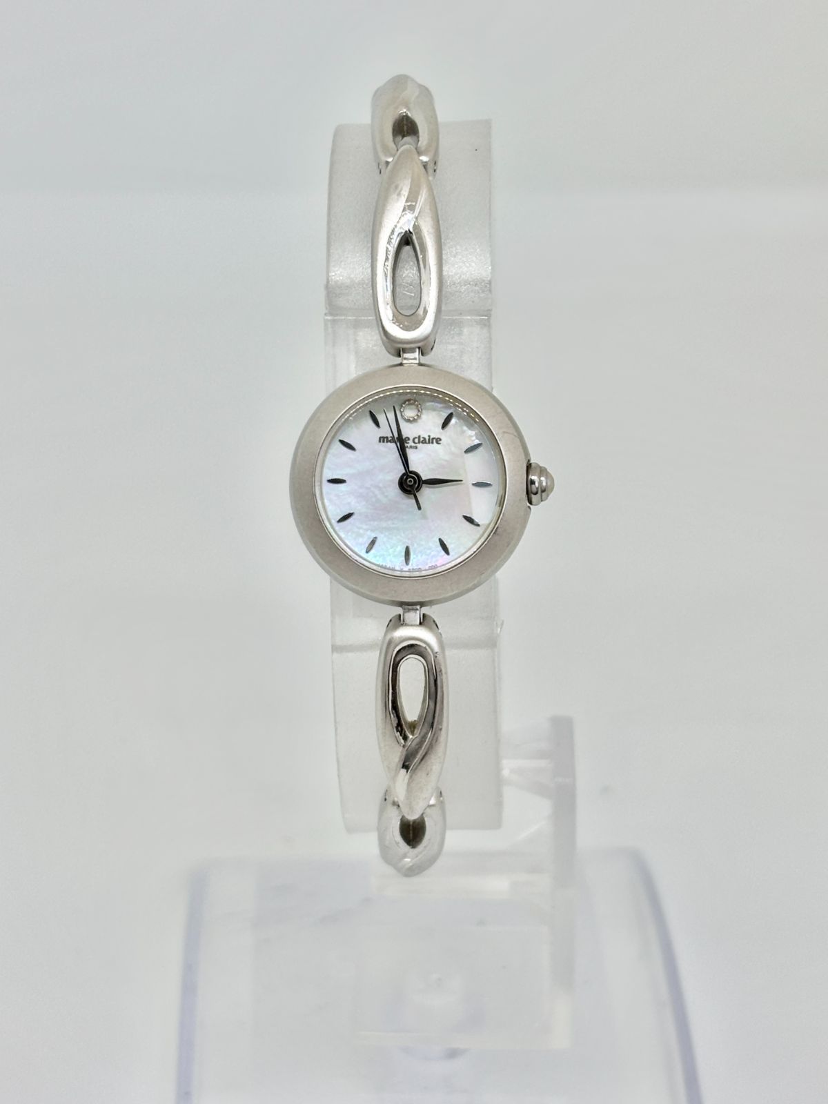 FRETONBA クリップボードフォルダ A4 ファイルボード 大容量 バインダー収納ケース ライティングパッド 二段横開き 書類ケース  クリアカバー再利用可能 ペンホルダー付き A4 クリップファイル メモ帳用 持ち運び 画板 会議用パッド 多機能 事務用品 書きやすさ 防水防汚 ... Vector Eye 装飾パターン マウスクリップボード フォルダー ファイルパッド バッキングプレート A4