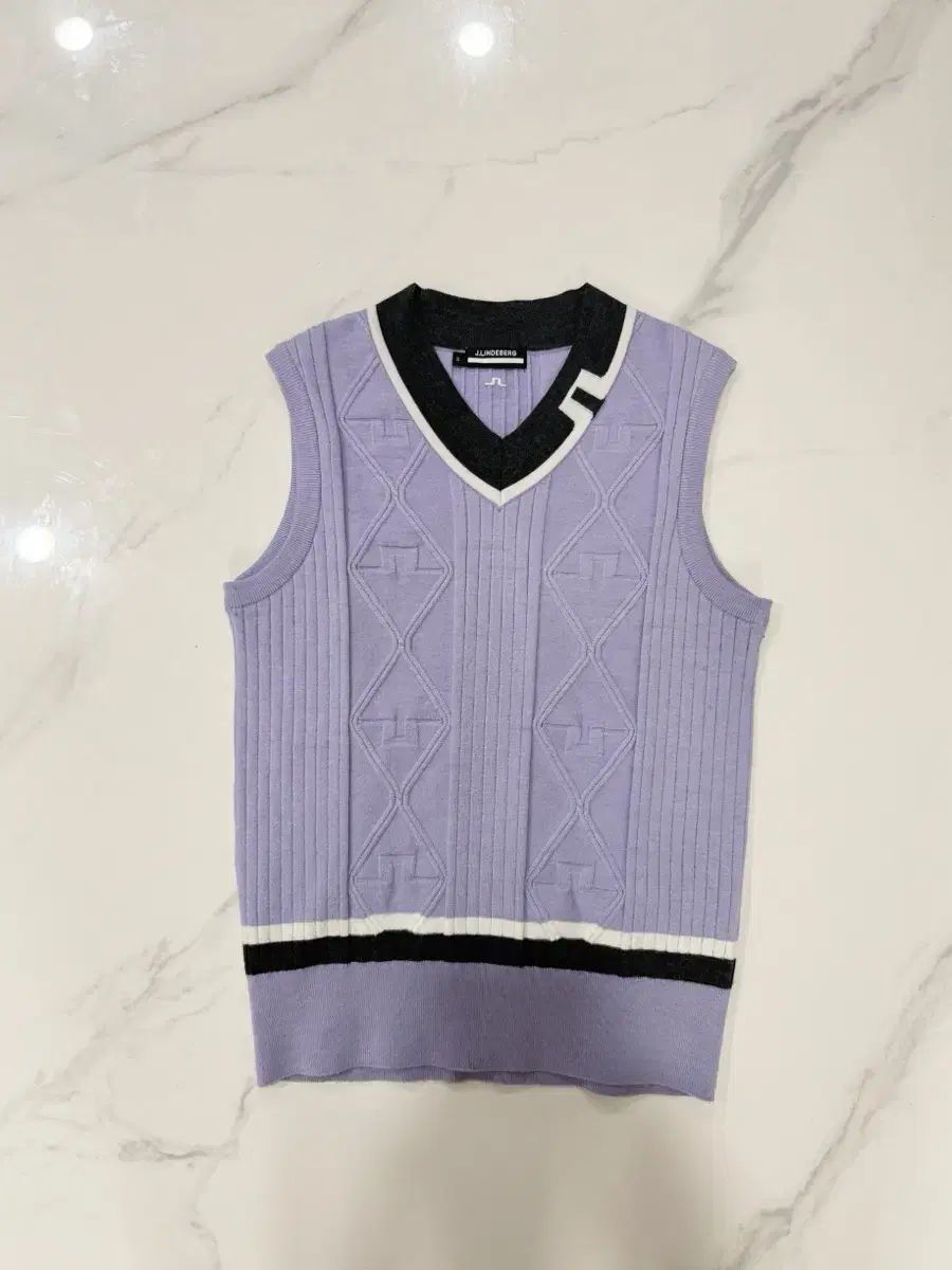 新世界デパート レディース J.LINDEBERG J.リンドバーグ ゴルフ ブランド ニットベスト 55