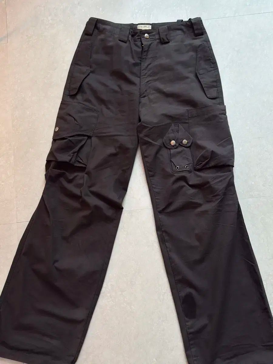 NACHE ナチェ ストラップカーゴパンツ