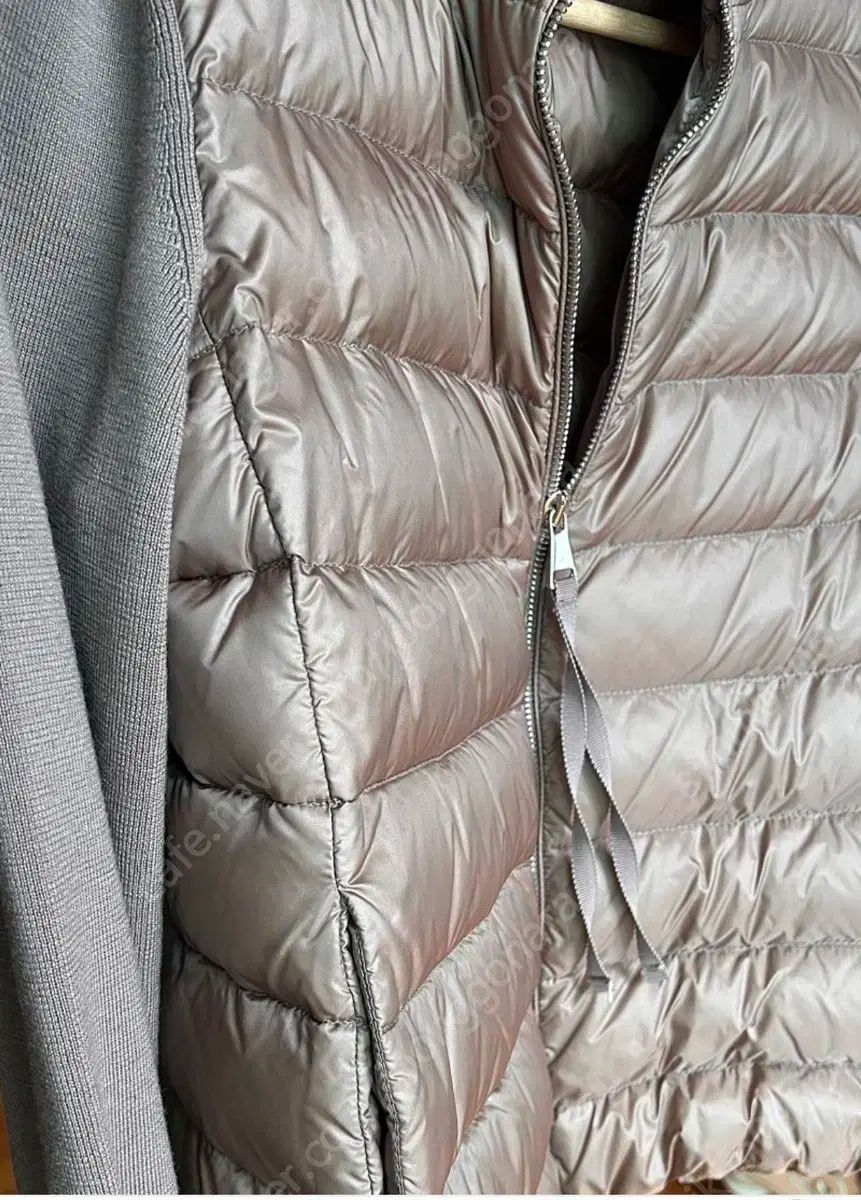 モンクレール ダウンカーディガン