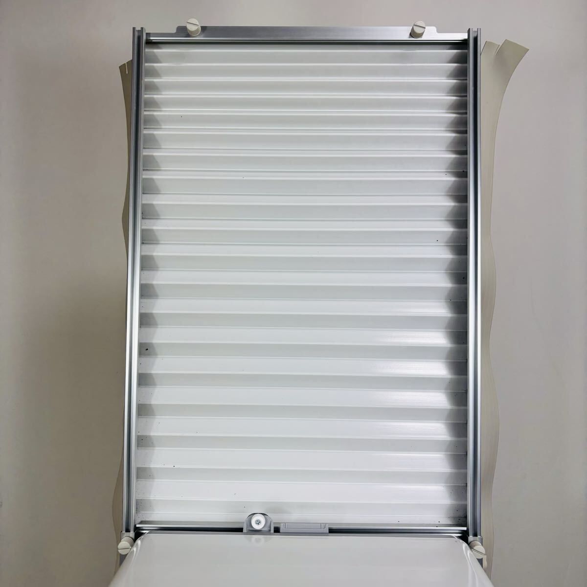 ウインド形冷房 窓エアコン