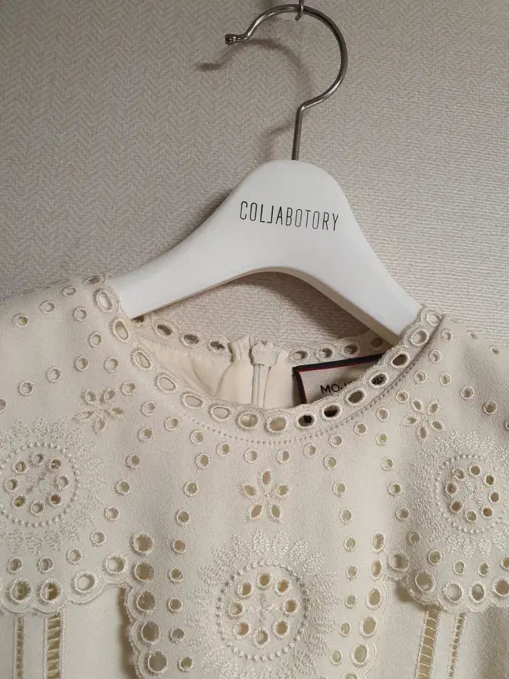 ネック ディテール