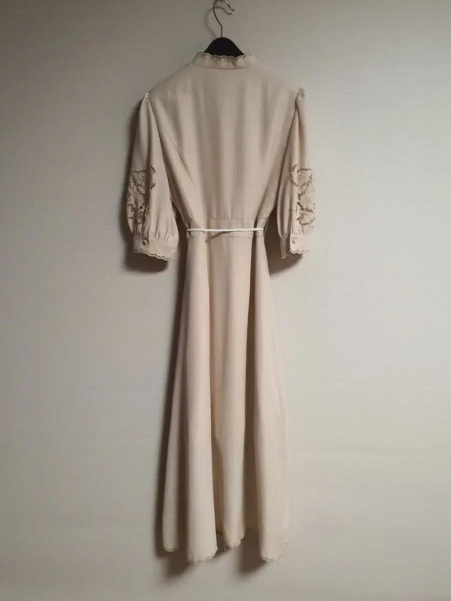 レース ディテール