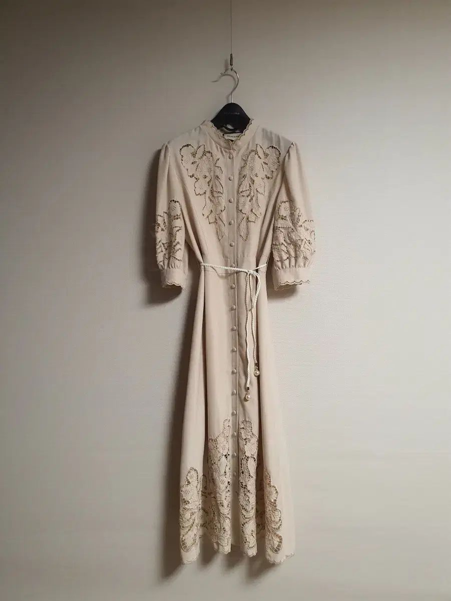 MOJO.S.PHINE モジョエスピン エンブロイダリー レース ディテール ONE PIECE 66 サイズ