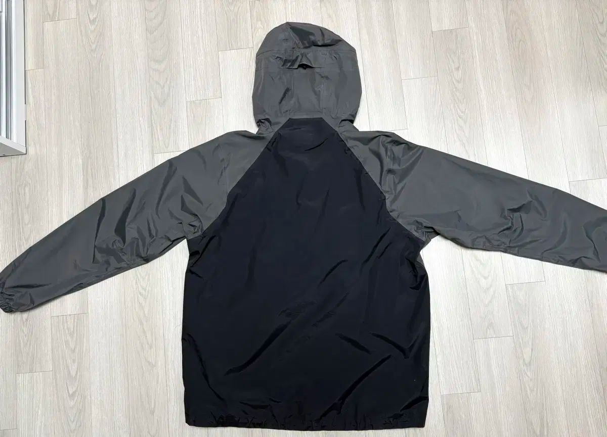 patagonia トレントシェル アノラック ジャケット ブラックグレー L