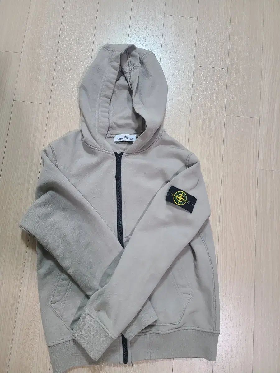 ストーンアイランド キッズ フードジップアップ 10 A