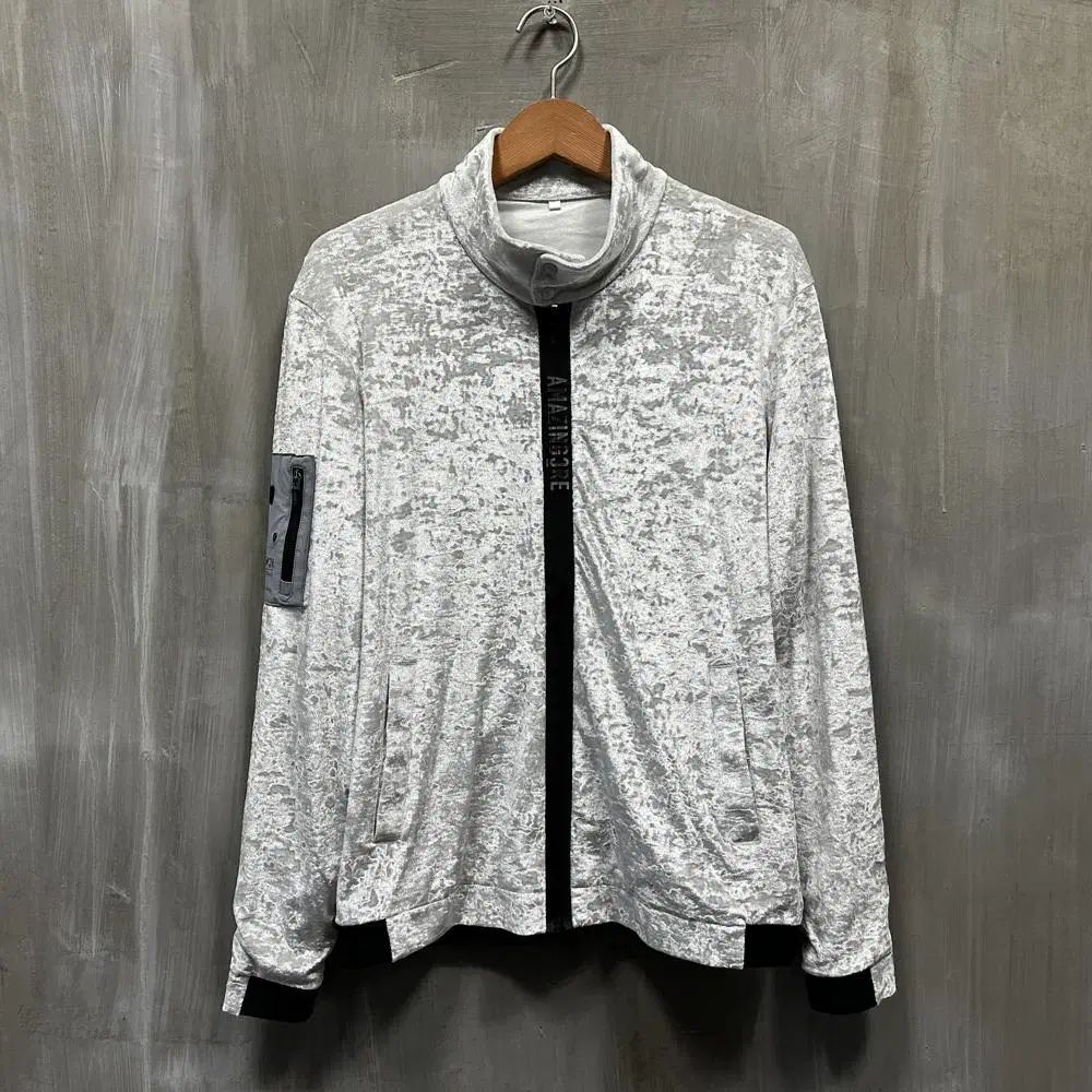 アメージングクリー ツアーベルベット ジャージ ウィンドブレーカー メンズ 105 ST2208