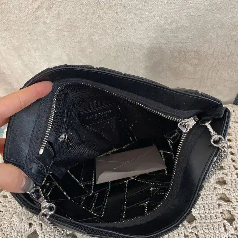 F JILL STUART ジルスチュアート NEW YORK ルー ループ スクエア クロスバック バッグ