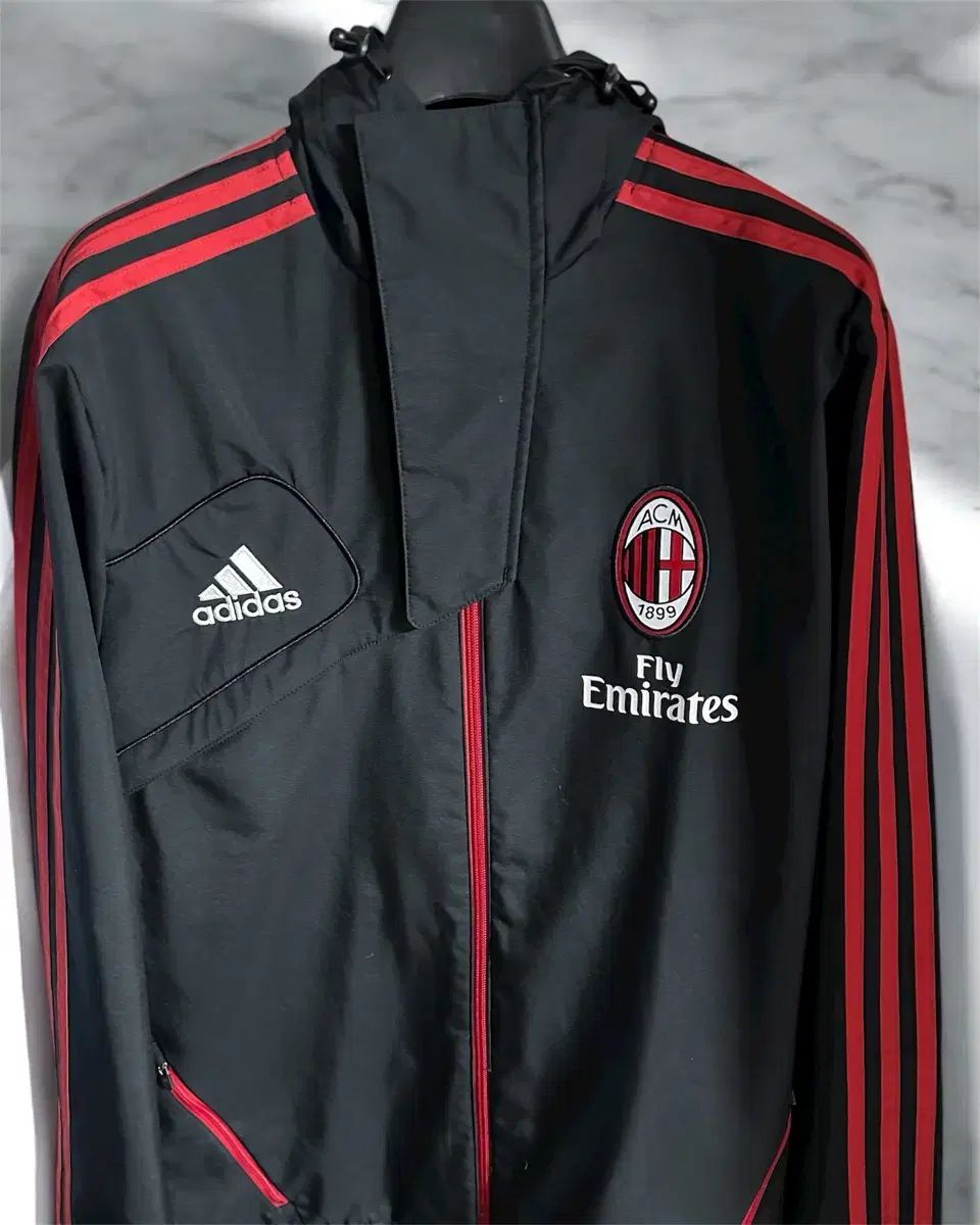 12 13 ACミラン トラベル ジャケット