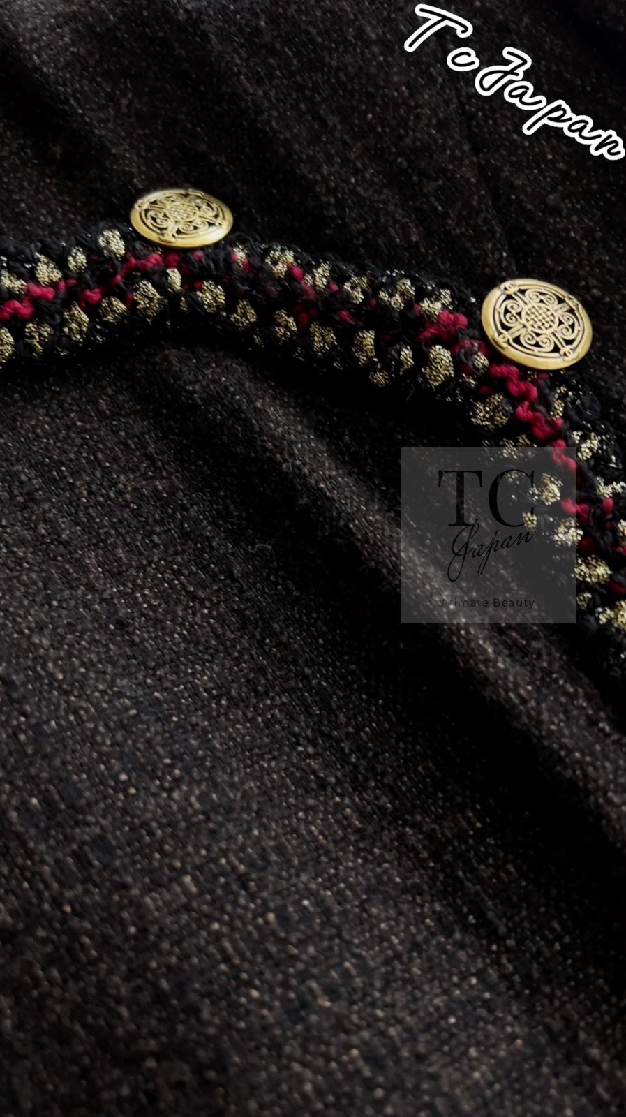 ダーク ブラウン