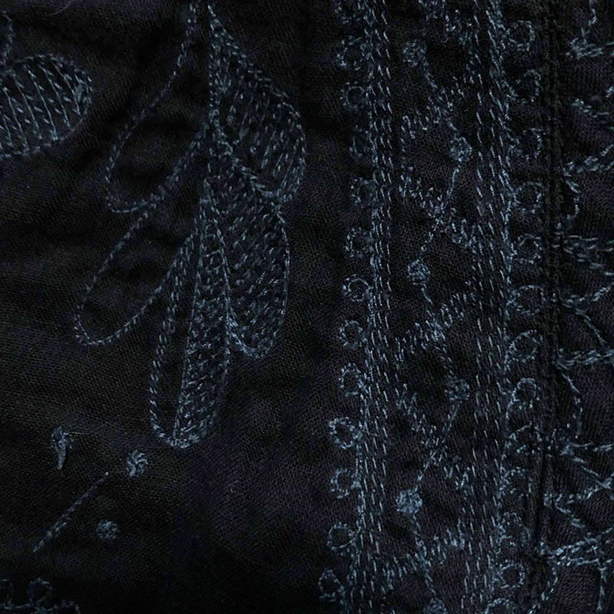 黒×ブルーグリーン