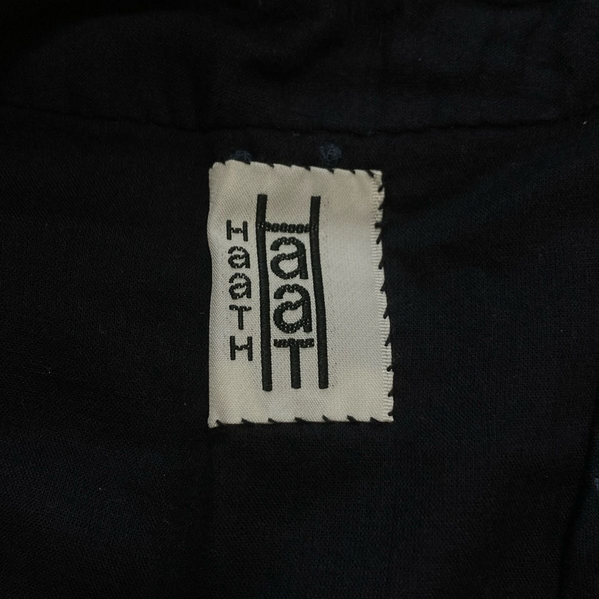 - 黒×ブルーグリーン