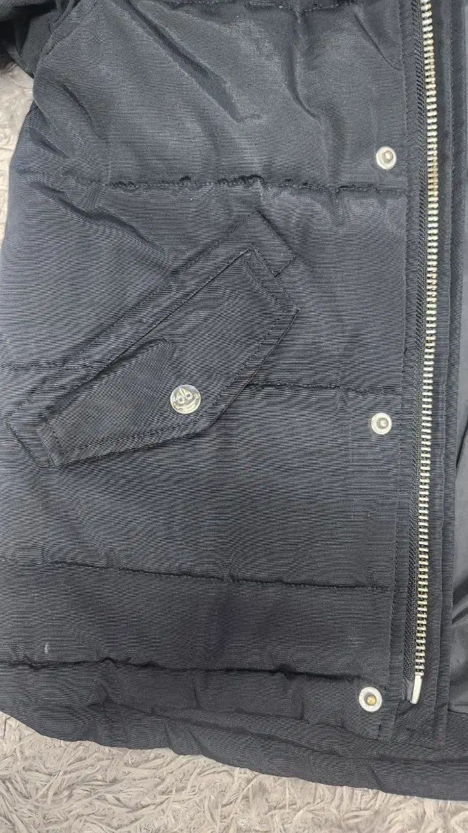 スリークォーター