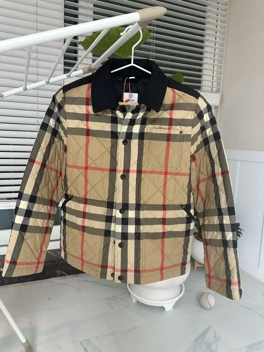 バーバリーキッズ キルティングジャケット 12 y