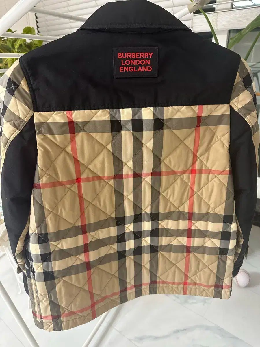 バーバリーキッズ キルティングジャケット 12 y