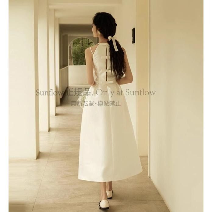 ウェディングドレス Aライン ロングドレス 結婚式 二次会 ドレス 花嫁 ホルターネックドレス ノースリーブ 袖なし 大きいサイズ 3 L 無地 スレンダーライン