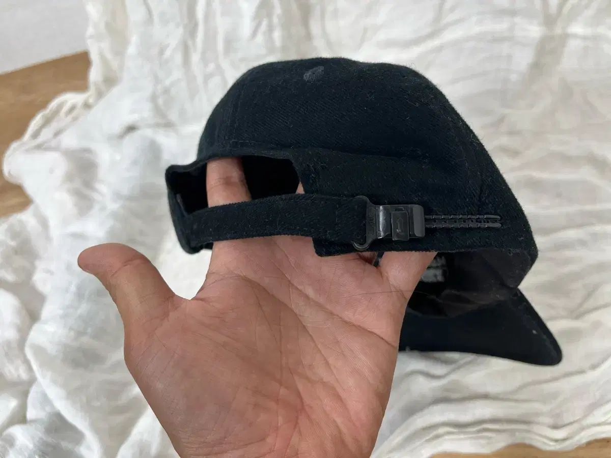 メルセデス ベンツ amg 6パネルキャップ