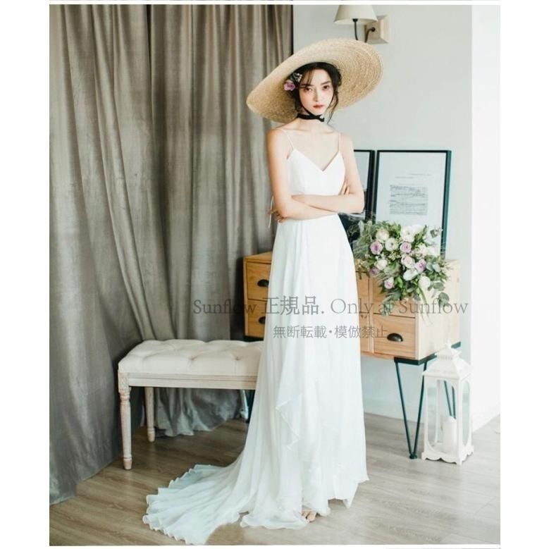 ウェディングドレス ドレス 白 ロングドレス スレンダーライン トレーン マキシ丈 ノースリーブ ホワイト Ｖネック フェミニン 二次会 花嫁 ドレス CCLF1104P117