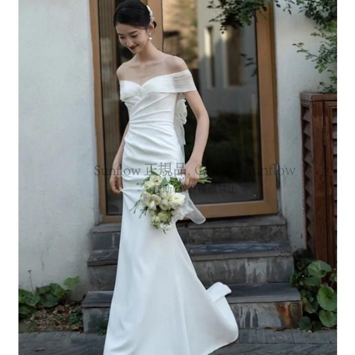 ウェディングドレス マーメイド ドレス 赤 白 オフショルダー ドレス 二次会 花嫁 トレーン バックリボン スリット 大きいサイズ 小さいサイズ CCLF1104P109