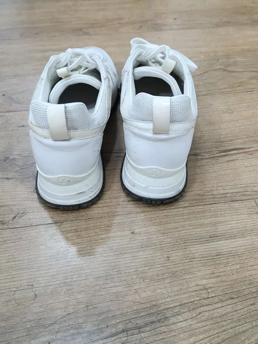  Louis Vuitton スニーカー フラットシューズ バレエシューズ パンプス