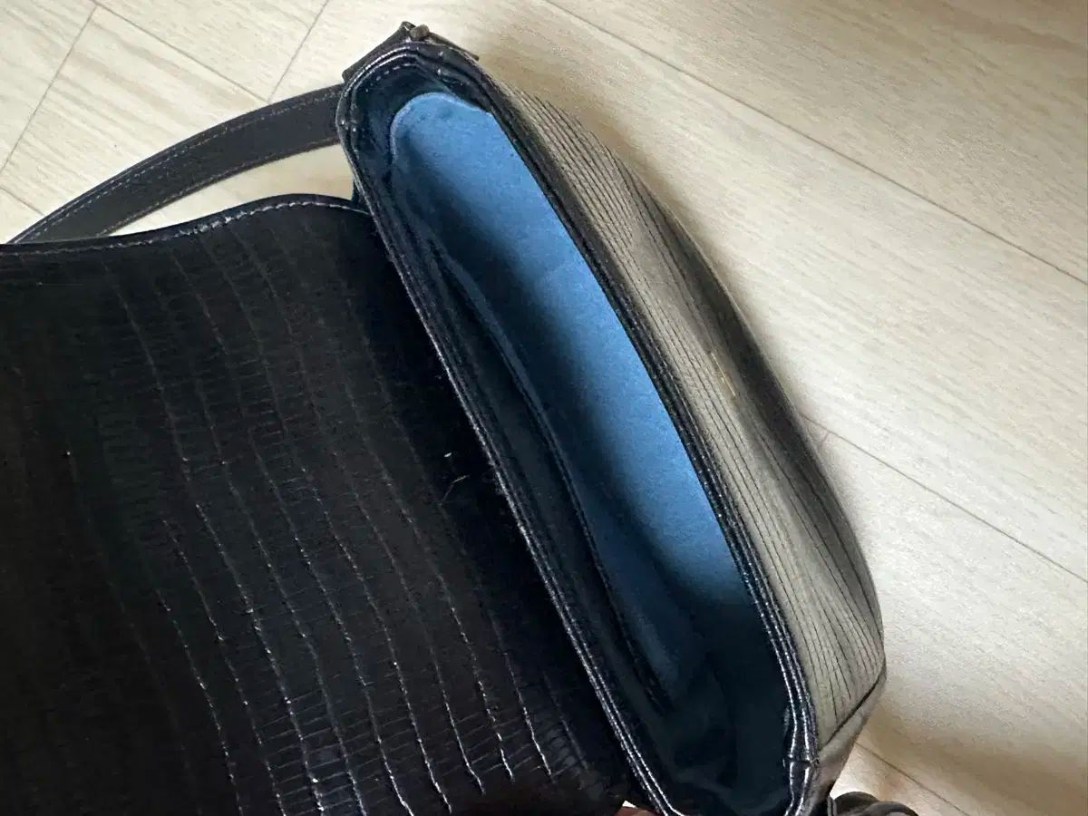 トゥティエ カビヨ ミニ リザード ブラック DECORATOM_COM_BR