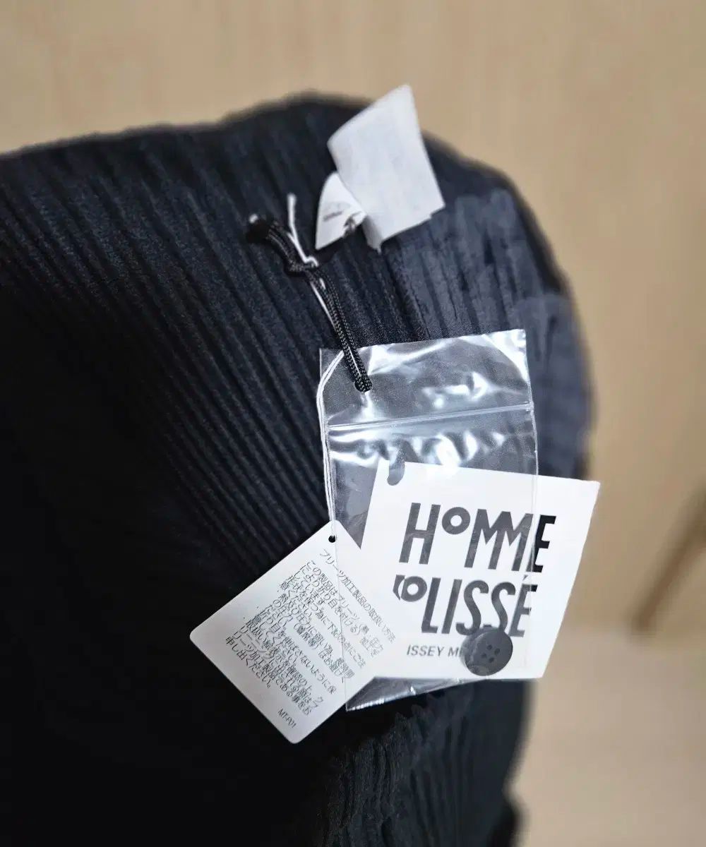 オムプリッセ ベーシック セットアップ ボトムス ブラック サイズ 2