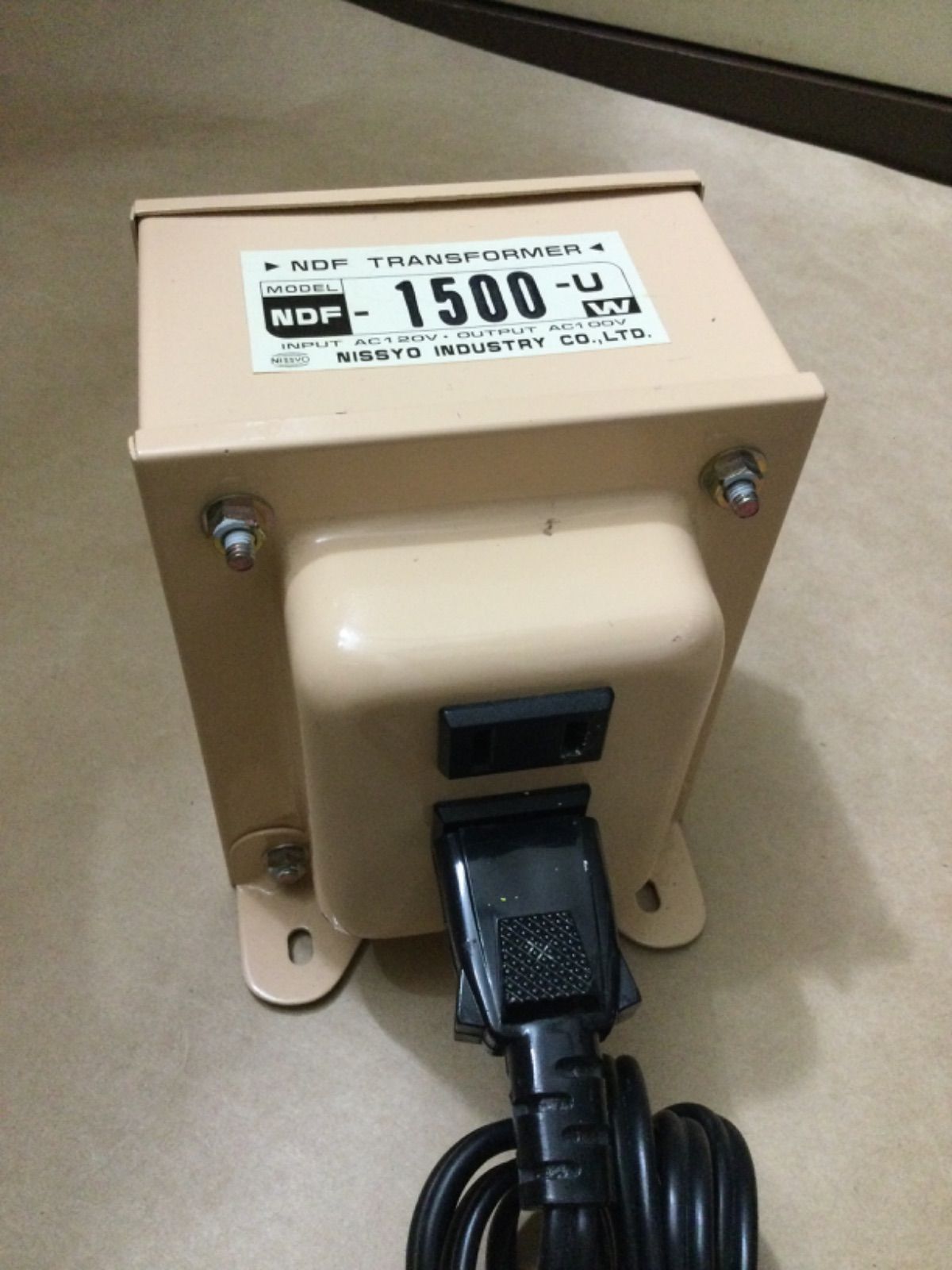 日章工業 変圧器 NDF-1500U トランスフォーマ 1500W