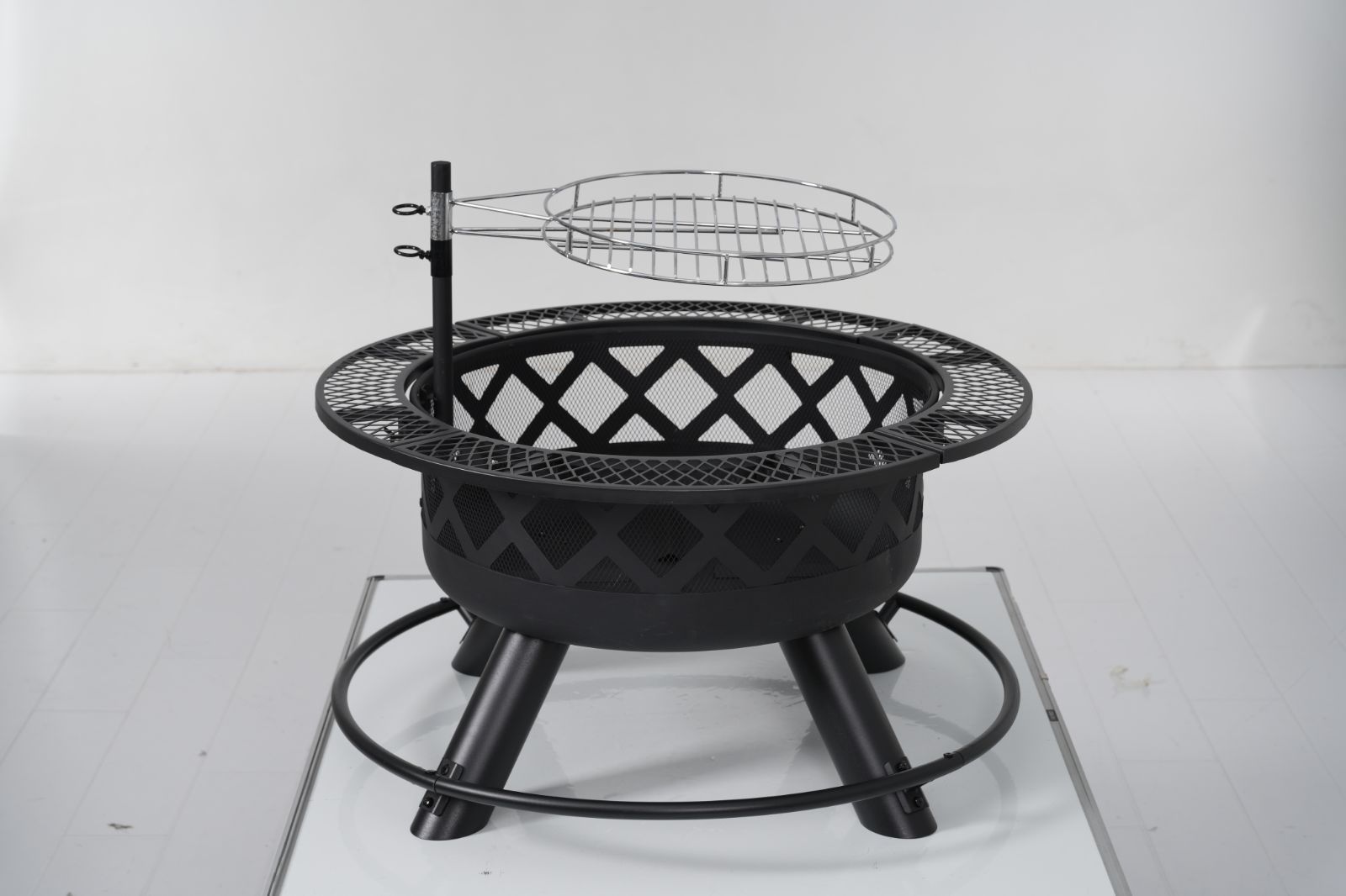 ファイヤーピット 焚き火台 BBQコンロ 焼き網高さ調整可 大型 二次燃焼対応 メッシュ蓋付き ブラック アウトドア キャンプ 安全設計 ブラック