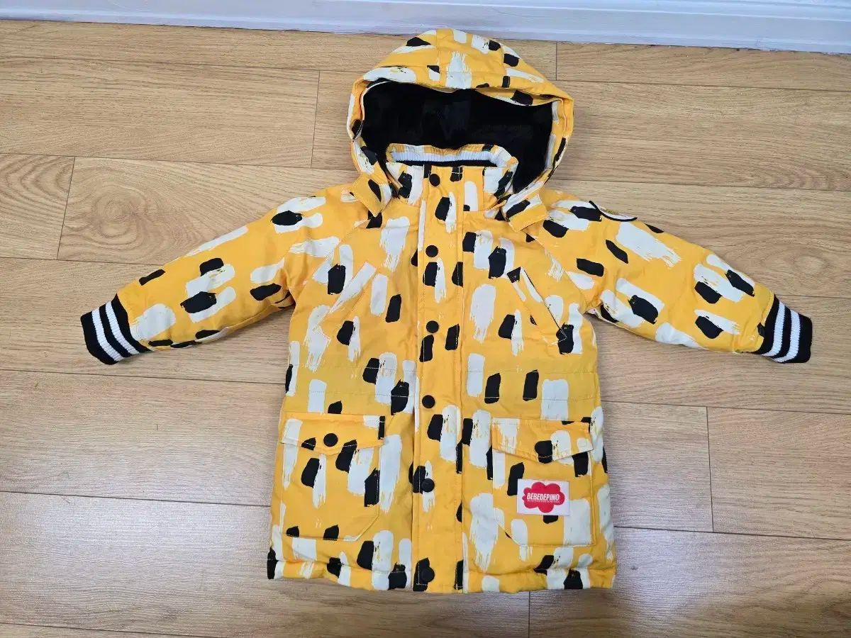 BEBE DE PINO ベベデピノ のような ダックダウン ダウンジャケット