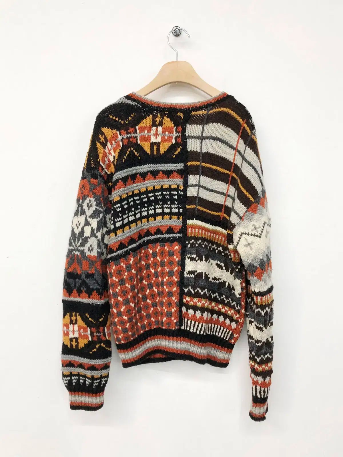 ニットカーディガン