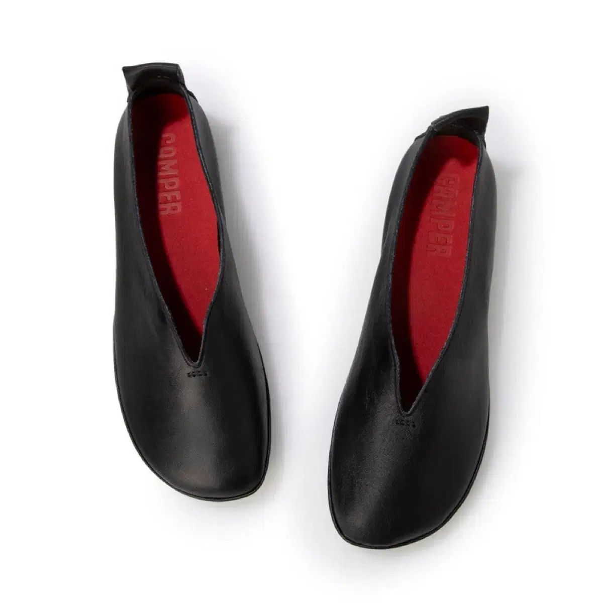 カンペールライトニナフラットシューズ37（23.5） CAMPER カンペール