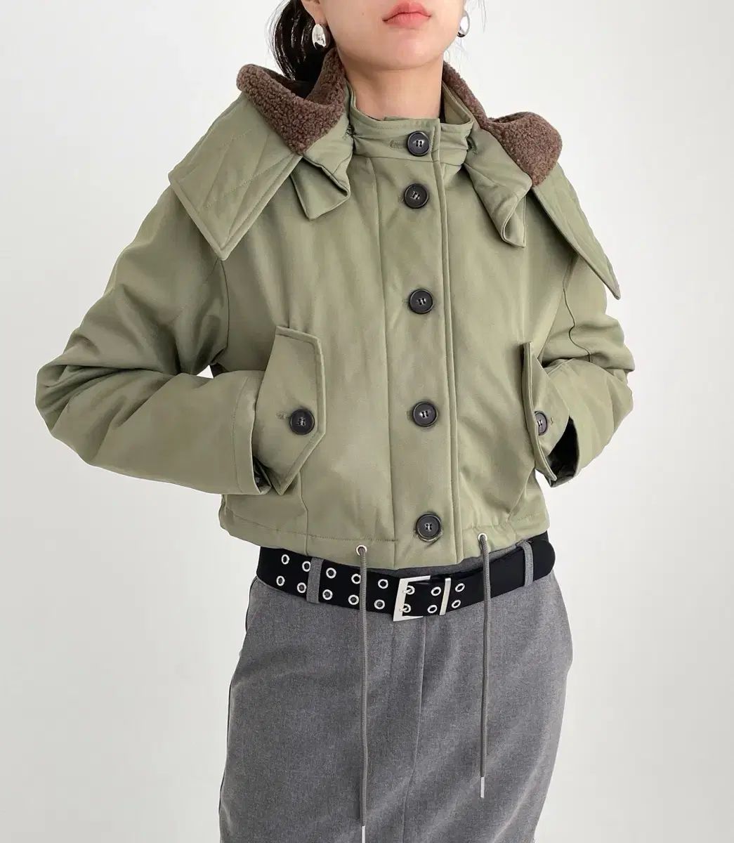 カーキ ファーマウンテンパーカー 取り外し