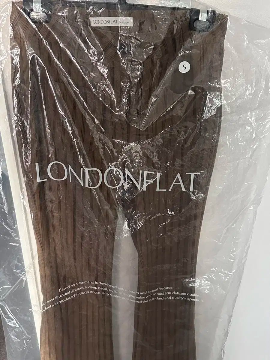 マーク ドリー ディープミューズ ロンドンフラット ポケット コーデュロイ パンツ DECORATOM_COM_BR