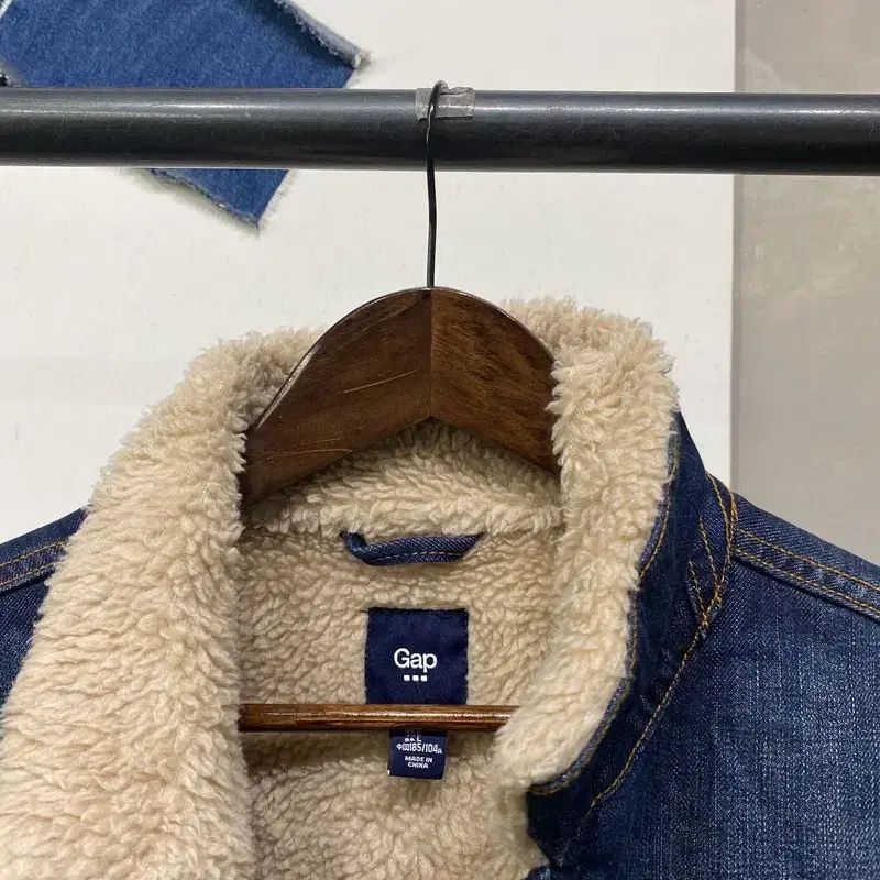 100 GAP ギャップ ストリート デニム シェルパ シープスキン デニムジャケット