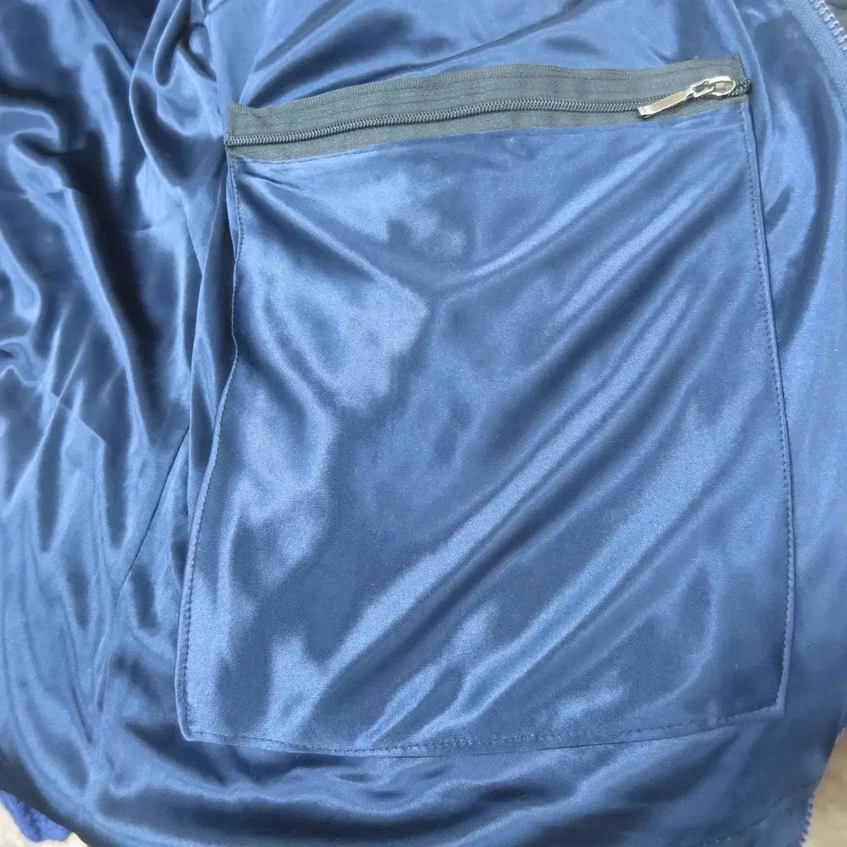 ハンドメイド手編みウール