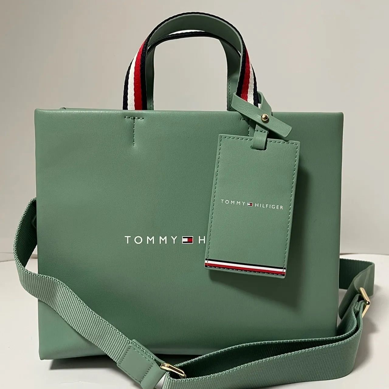 □未使用保管品□ TOMMY HILFIGER トミーフィルフィガー ハンドバッグ 