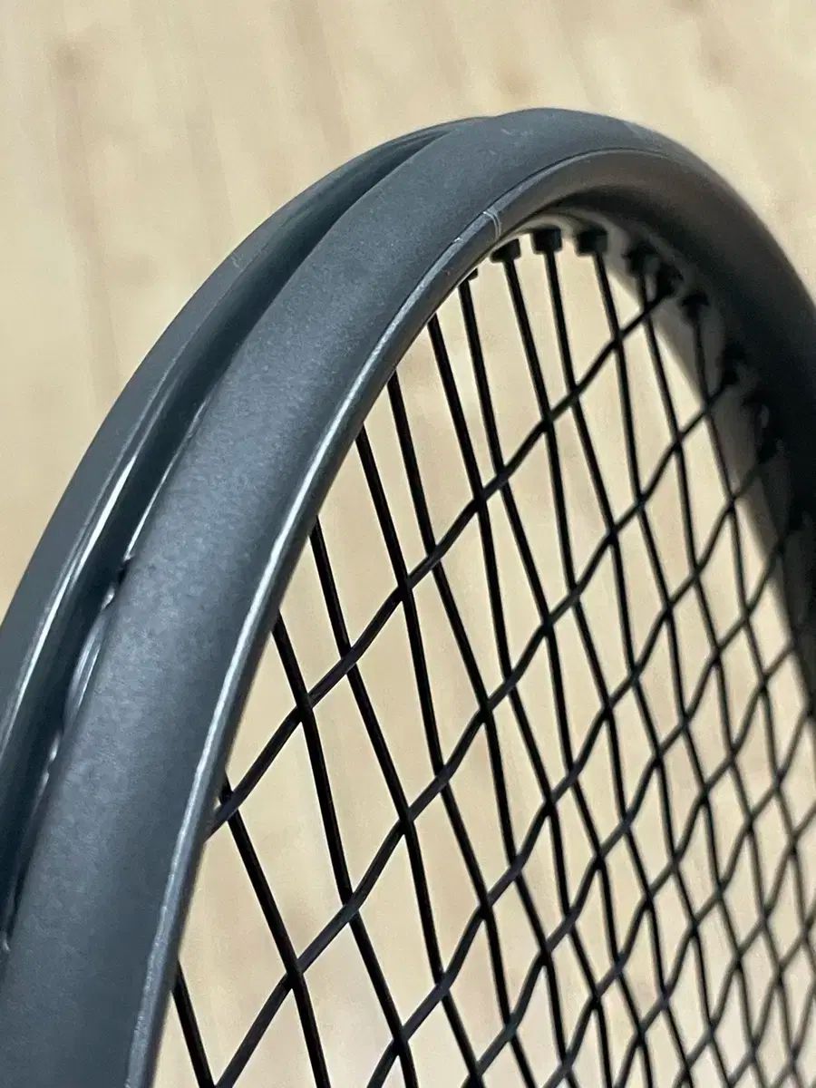 RF01 テニスラケット