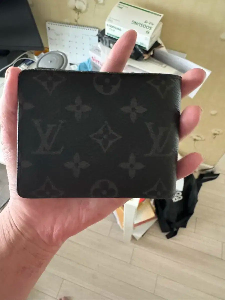 マルチプリ 二つ折り財布