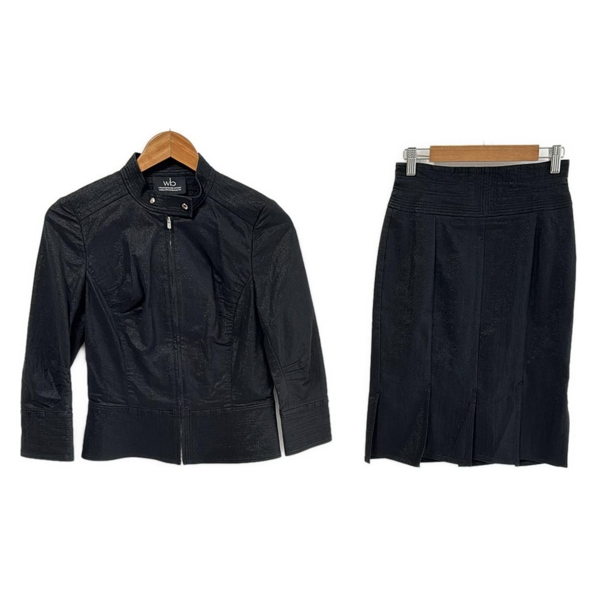wb ダブリュービー スカートスーツ レディース 黒 ジップアップ
