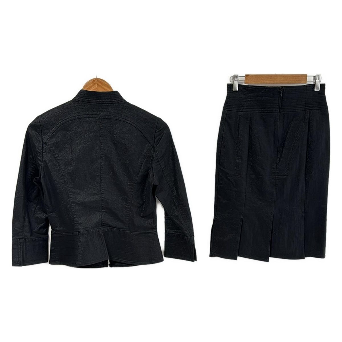 ダブリュービー wb レディーススーツ スカートスーツ サイズ38 M ダークネイビー レディース DRESS LAB セットアップ 「オフィスカジュアルスーツ」ダブルボタン