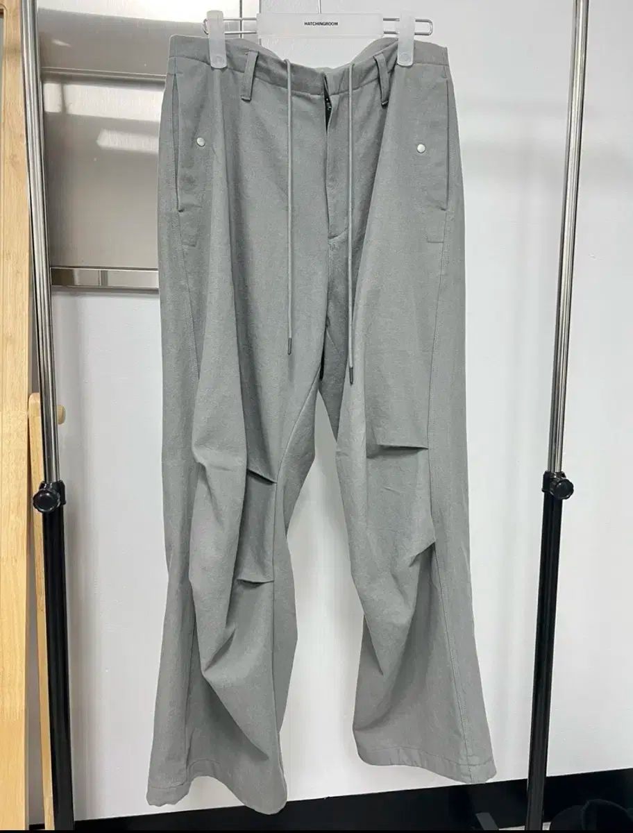 Hatchingroom スノウ パンツ ライト グレー 3