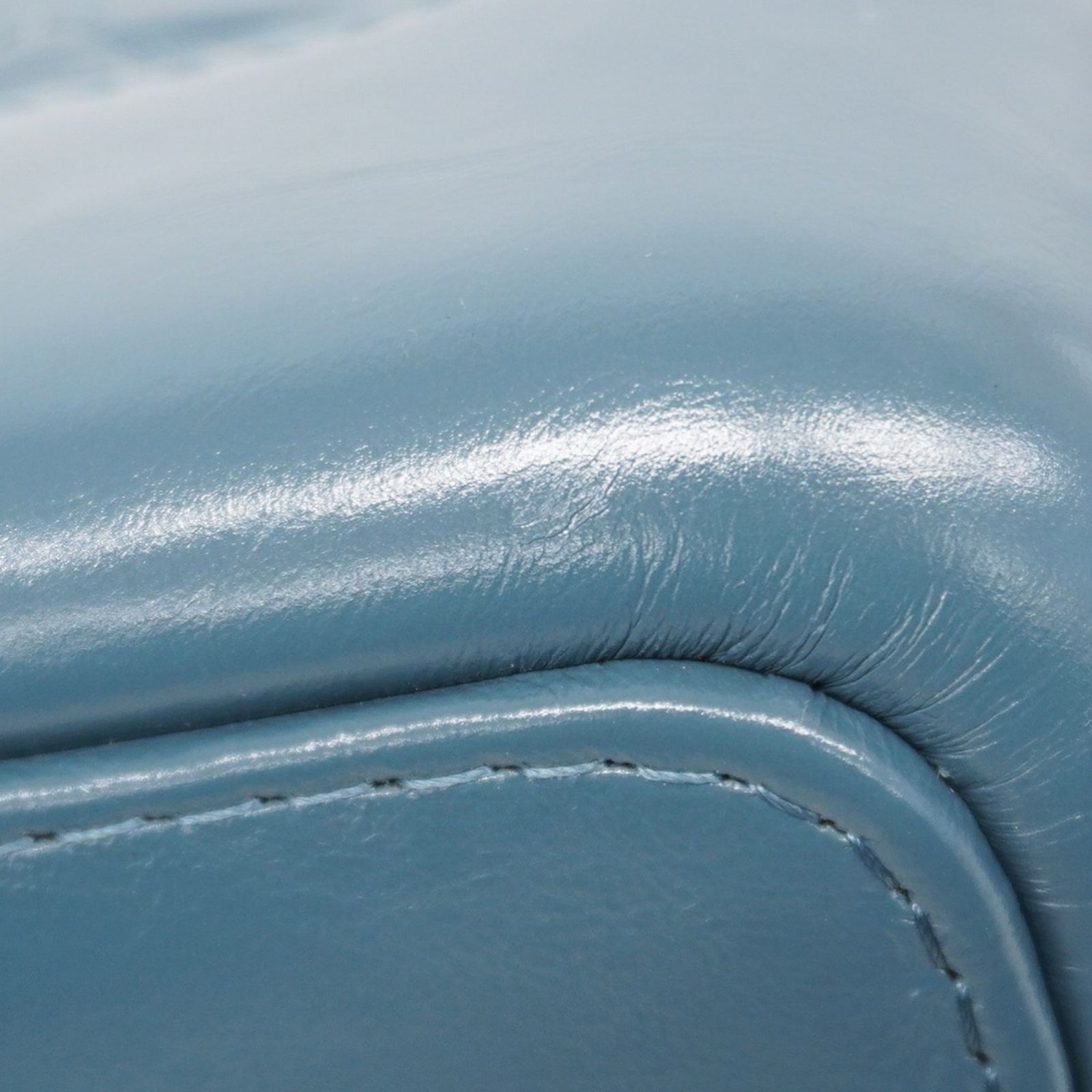 ショルダーバッグ