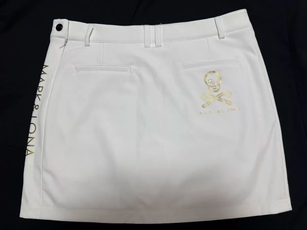 MARK - LONA マークアンドロナ キルティング ゴルフ スカート 白